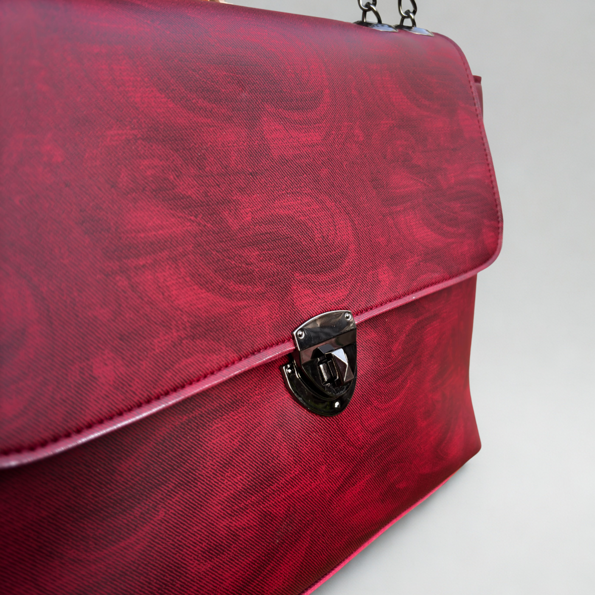 The Elegance Flap - Maroon